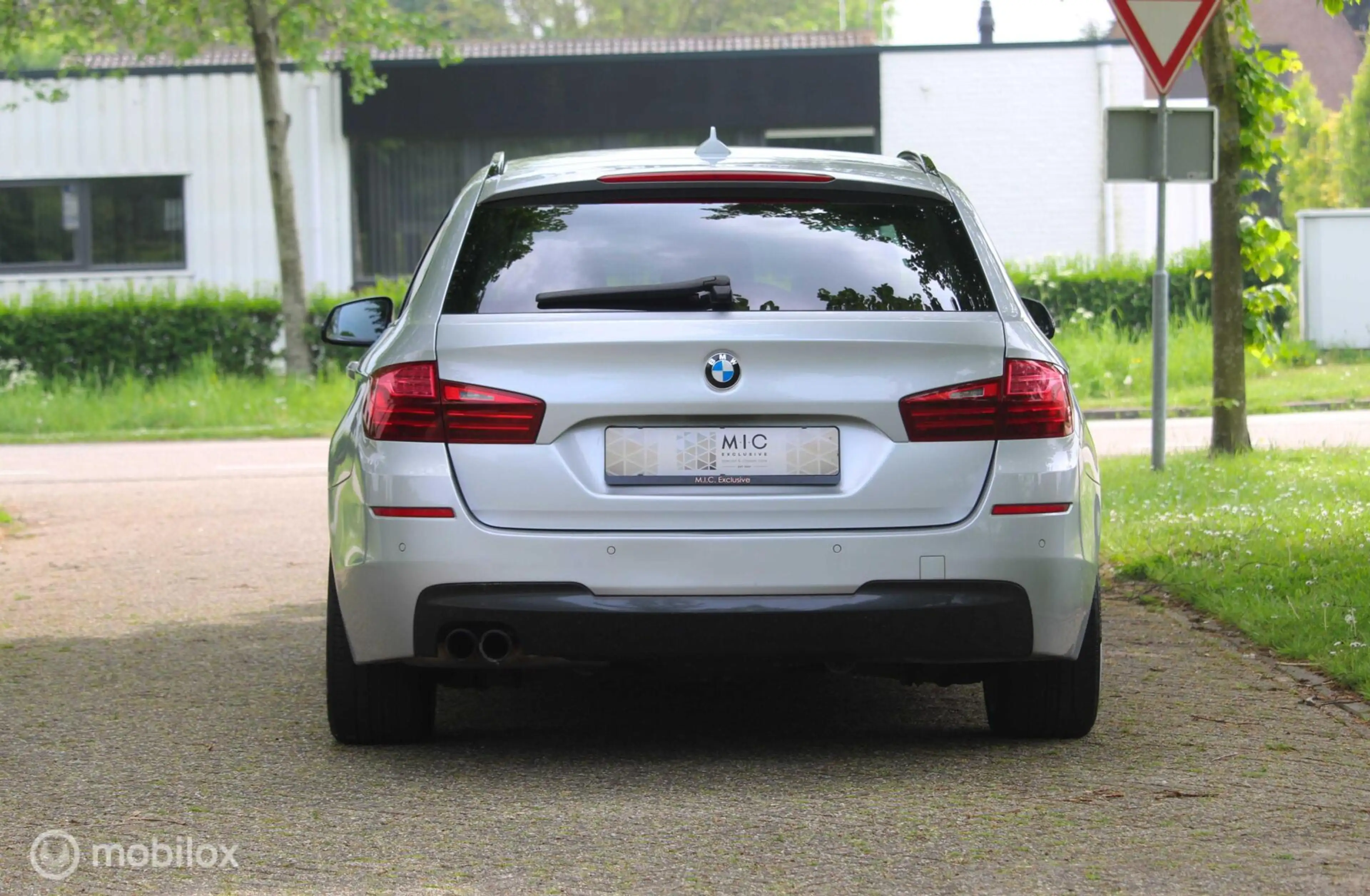 BMW 528 5-serie Touring 528i M Sport Edition High Executiv — photo 6