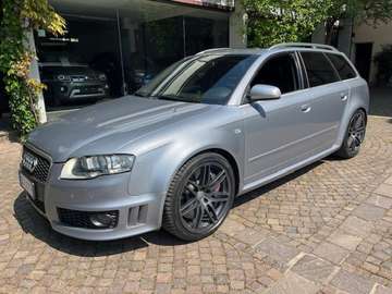 4 4.2 V8 Avant quattro