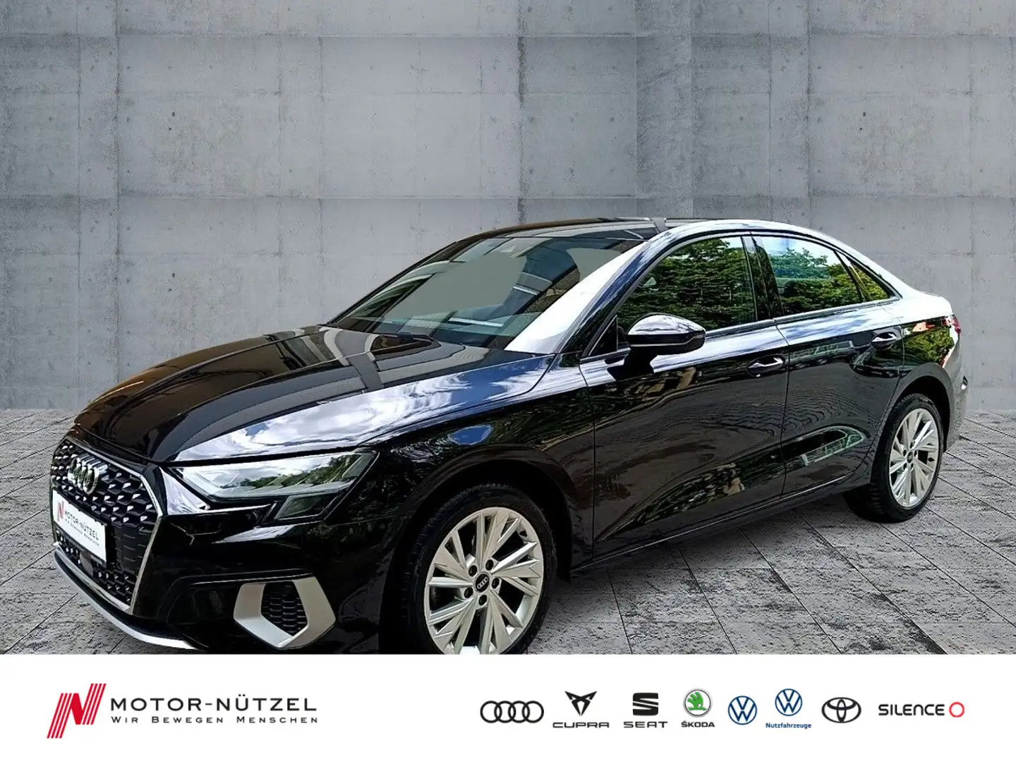 Audi A3 30 TFSI S-TR 5JG+LED+NAV+AHK+ACC+VC Schwarz - 1