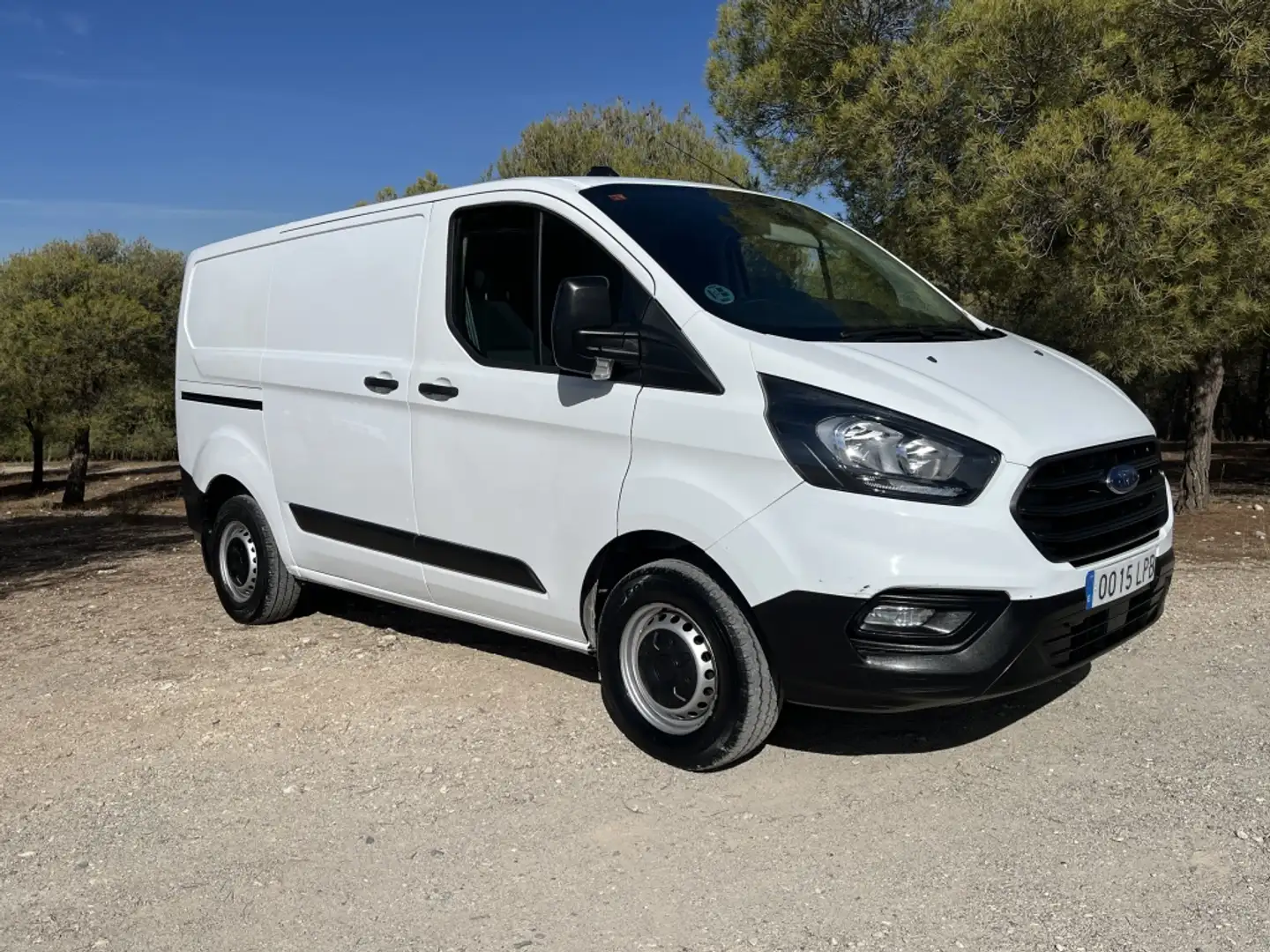 Ford Transit Custom FT 300 L1 Van DCb. Ambiente 105 Blanc - 2