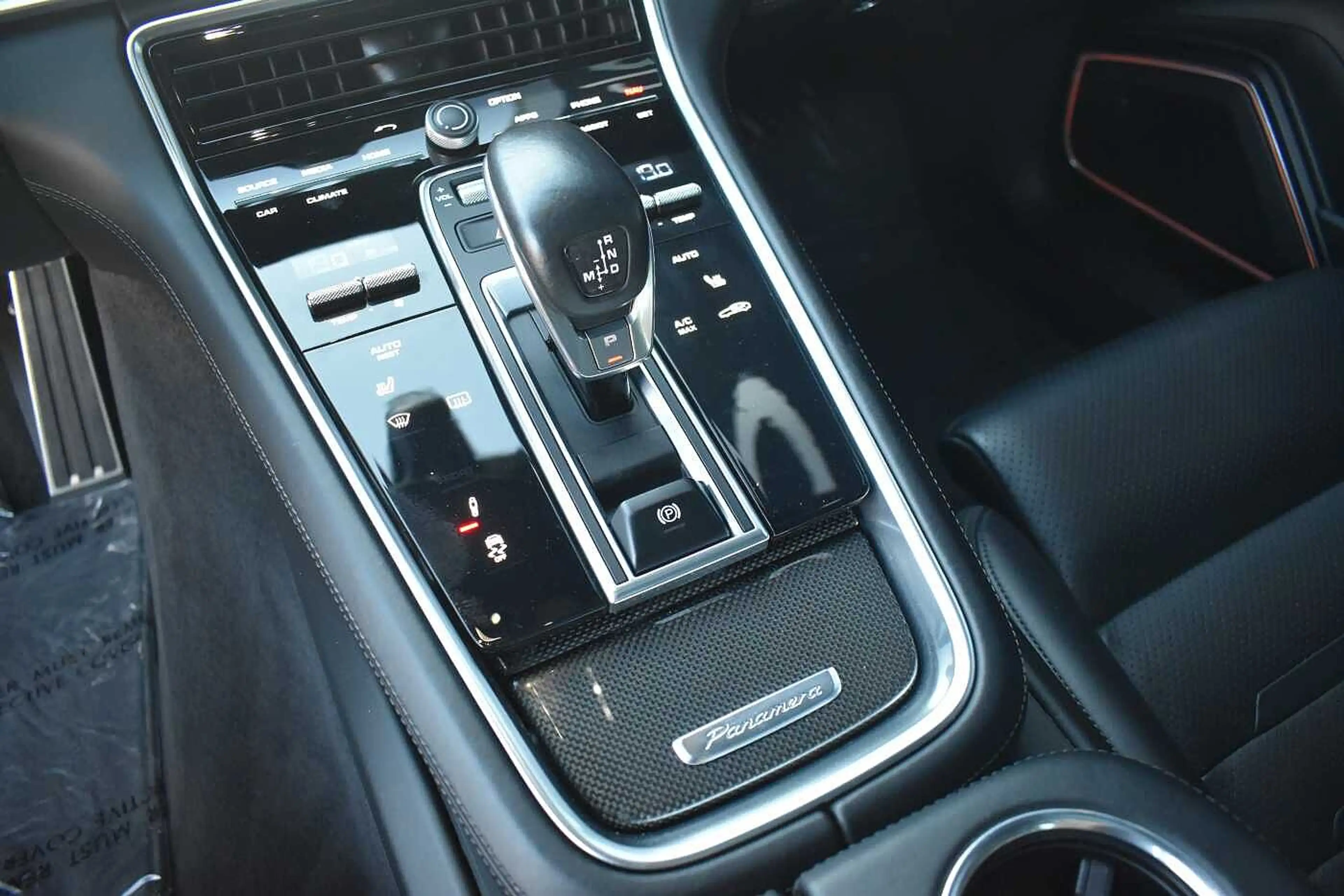 Porsche Panamera V8 TURBO Rear Axle PDCC Matrix Panorama — photo 14