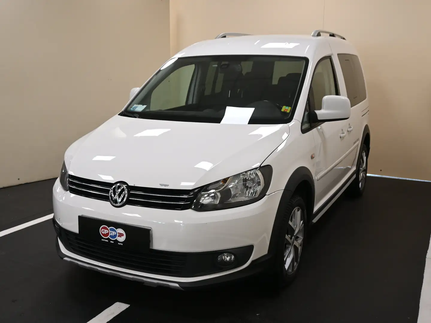 Volkswagen Caddy Cross 1.6 tdi Bianco - 2