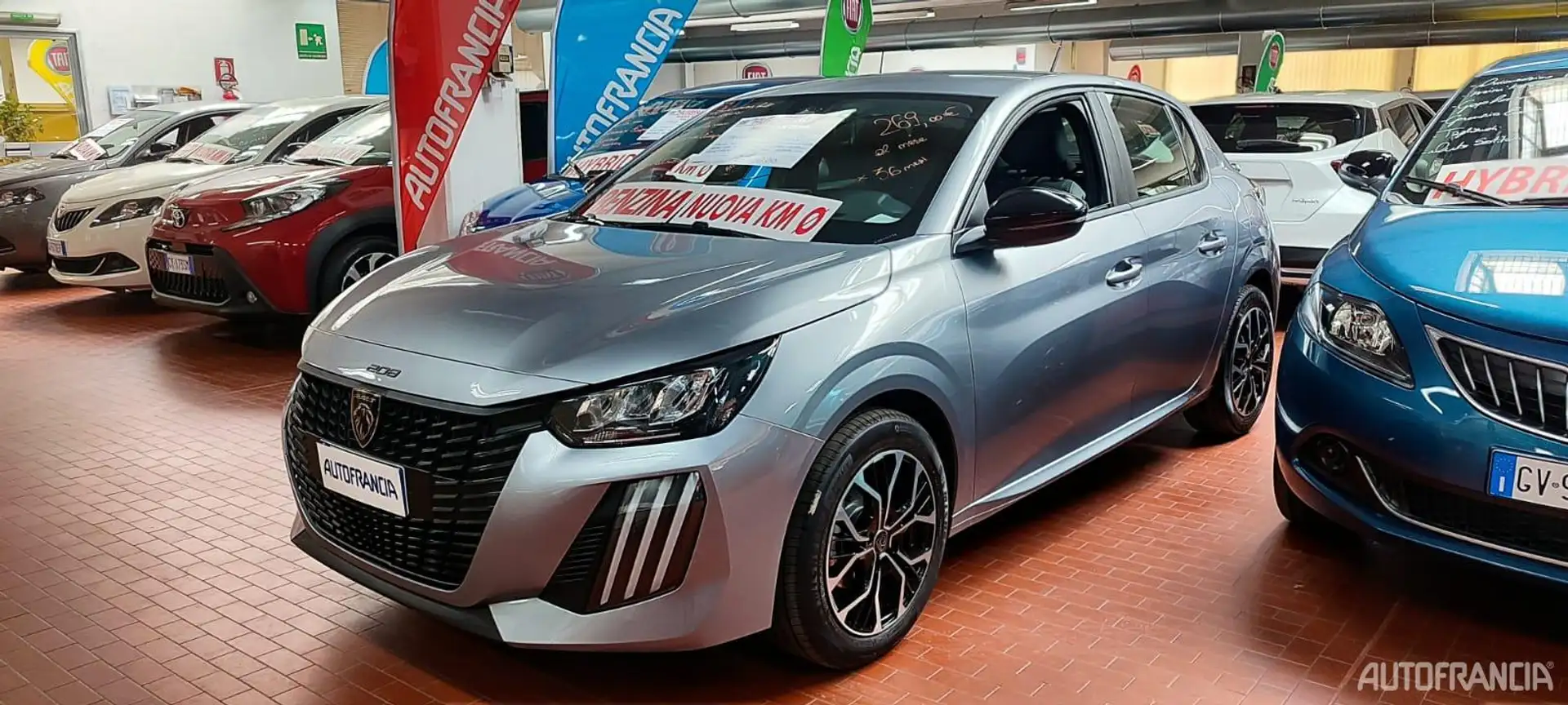 Peugeot 208 - 1.2 STYLE 75CV Gri - 1