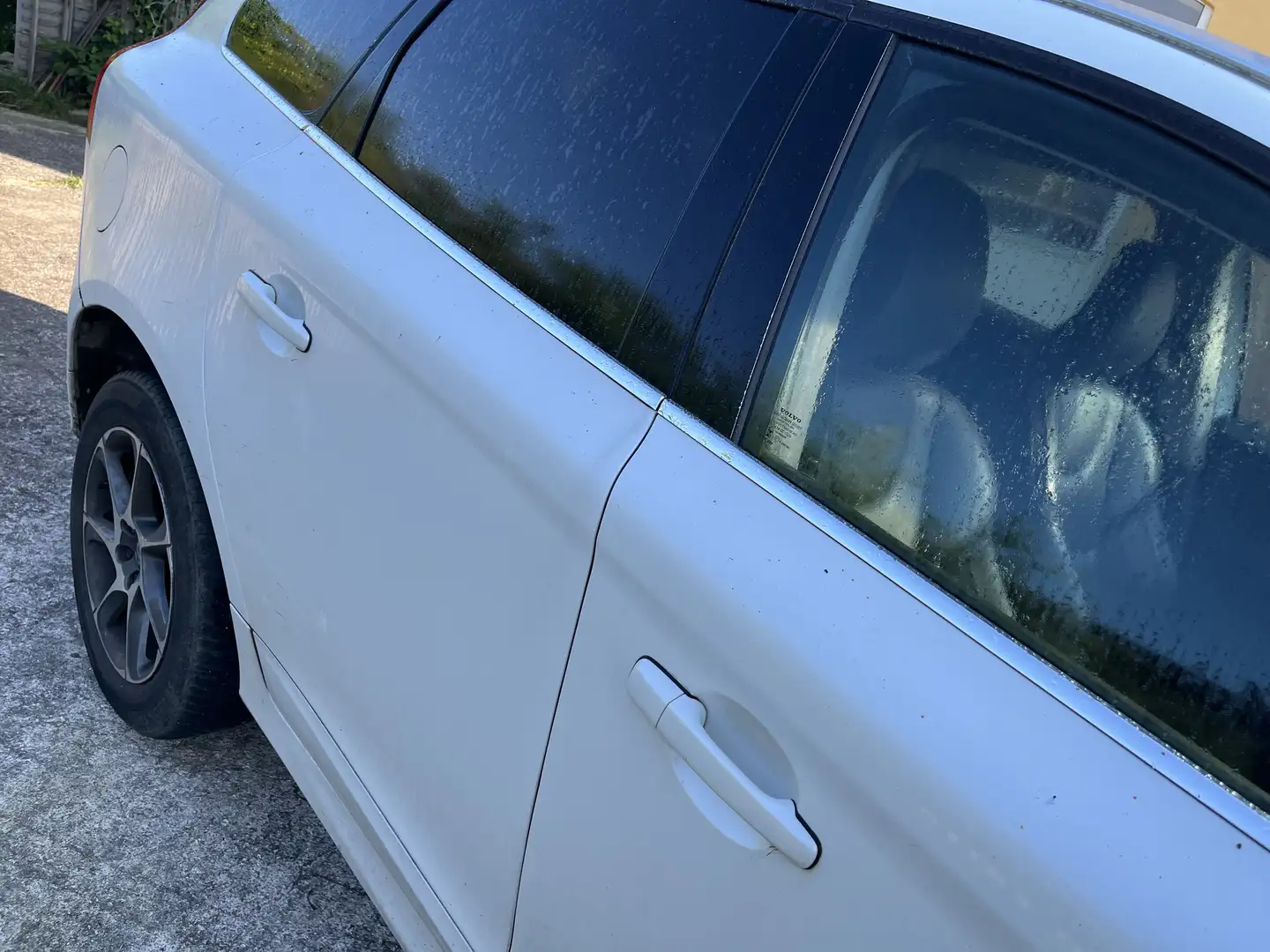 Volvo XC60 2.0 d3 Ocean Race 150cv - 1
