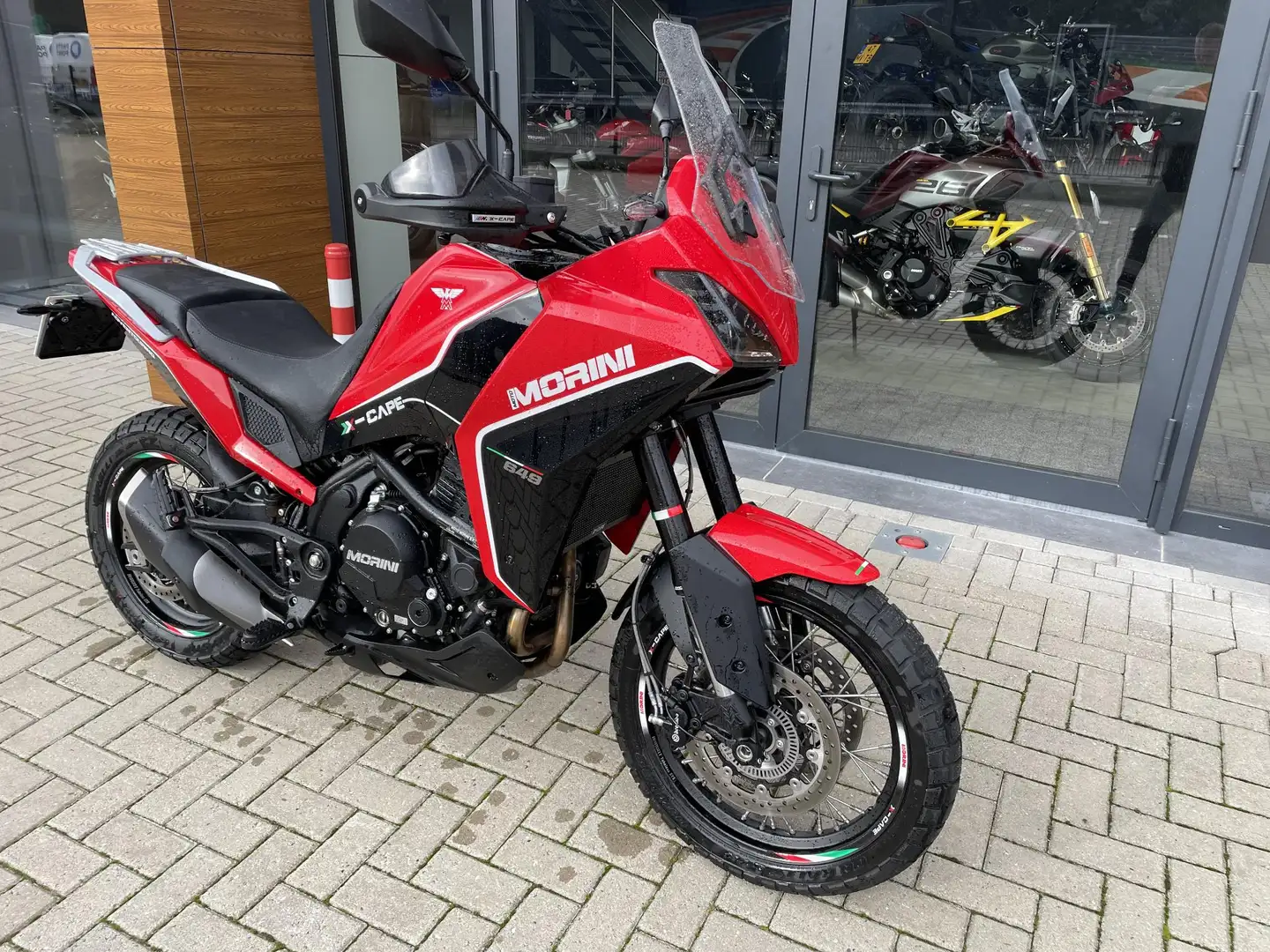 Moto Morini X-Cape 650 X Cape #zgan Moto Morini X-Cape 650 X Cape #zg Roşu - 2