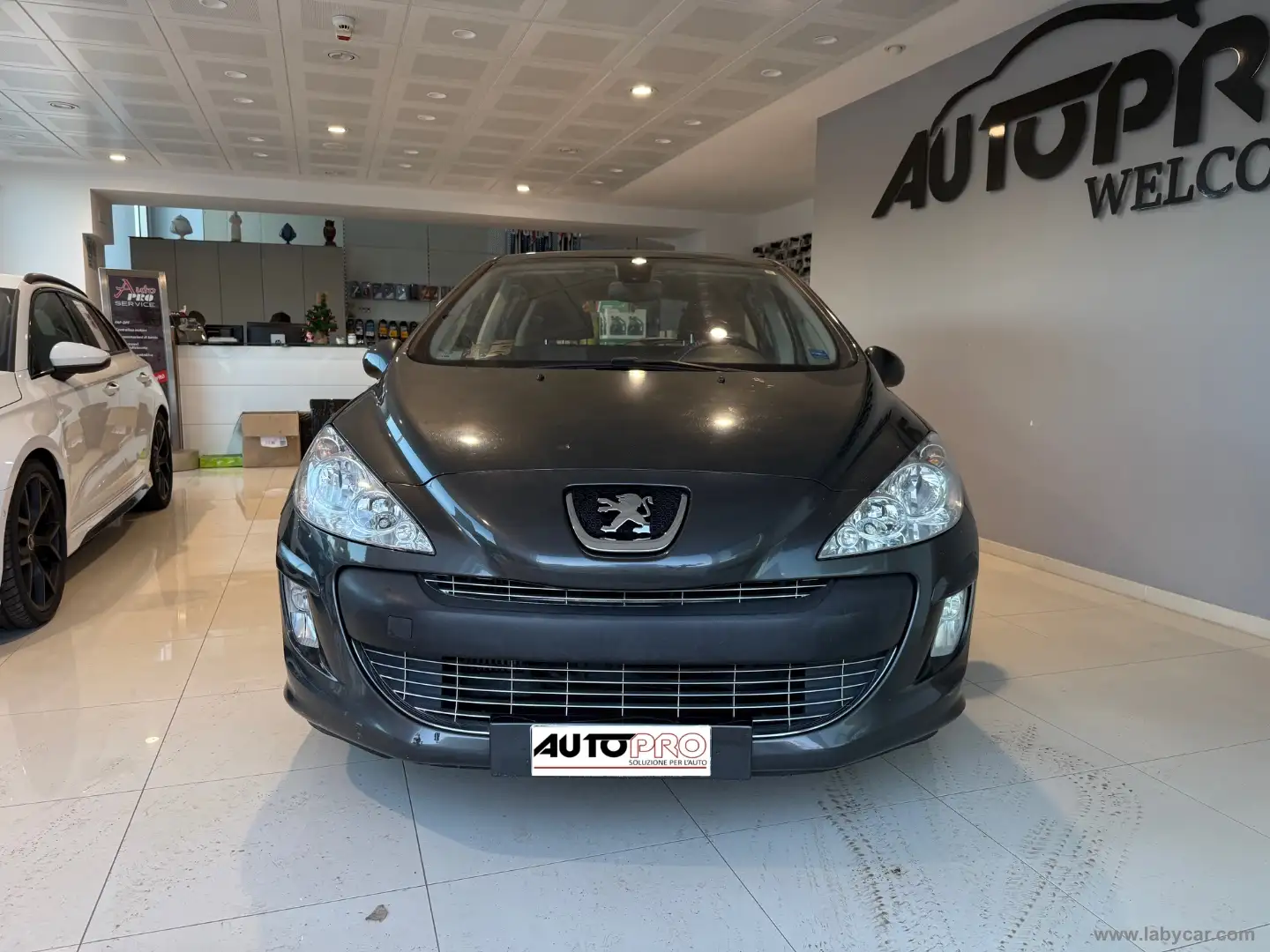 Peugeot 308 1.6 HDi 110 CV 5p. Féline TETTO PANORAMICO Grigio - 1