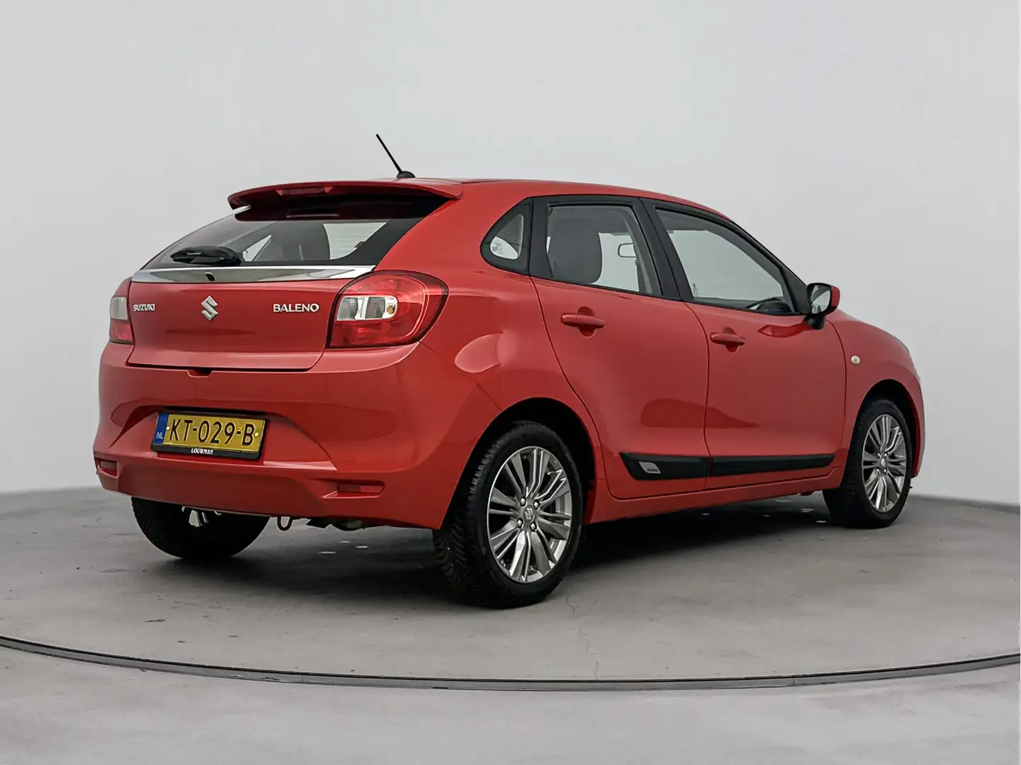Suzuki Baleno 1.2 Exclusive | Airco | Stoelverwarming | Lichtmet Rood - 2