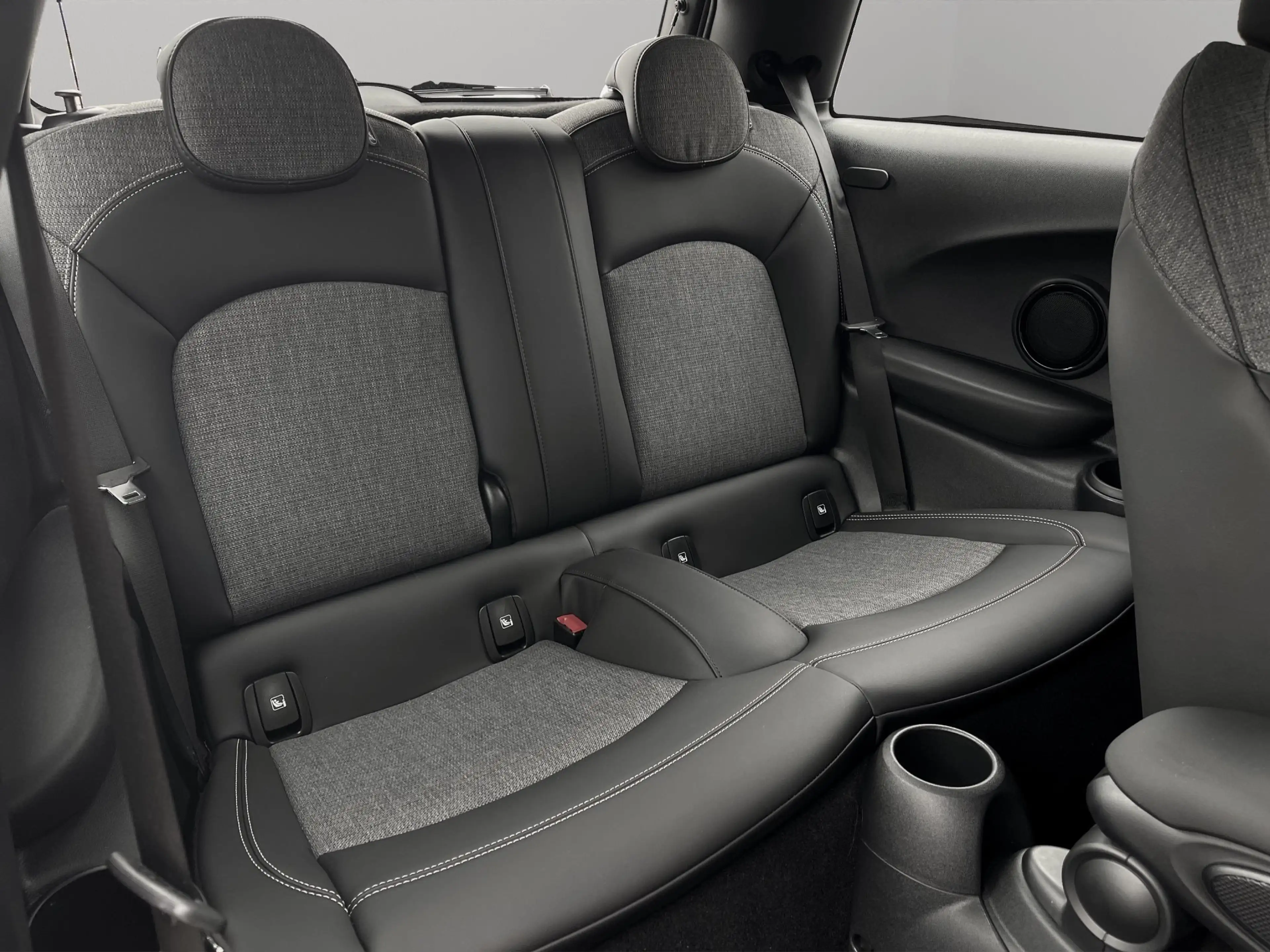 MINI Cooper SE °9tkm° Rückfahrkamera Navi Stoff/Leder PDC — photo 13
