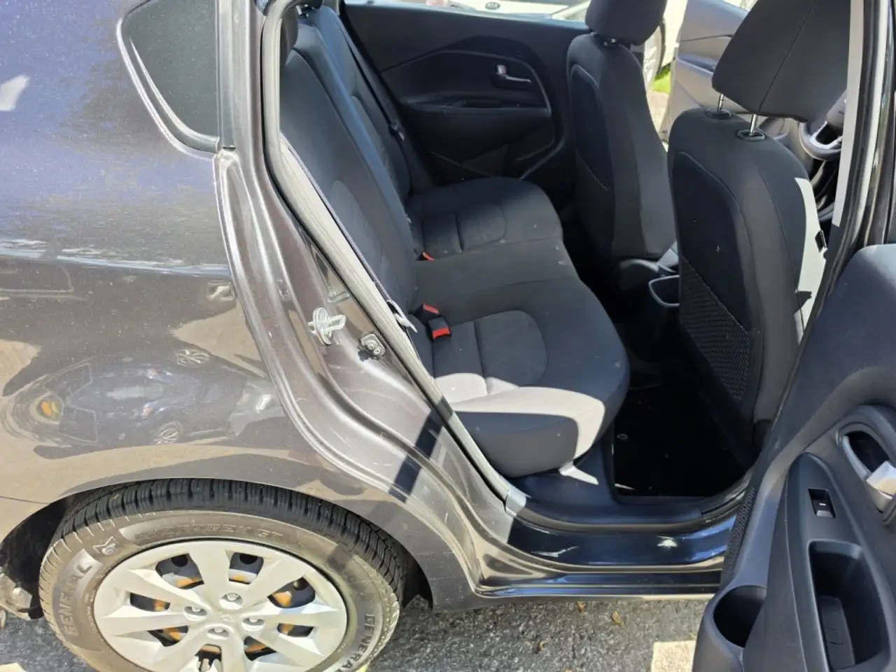 Kia Rio photo Kia Rio