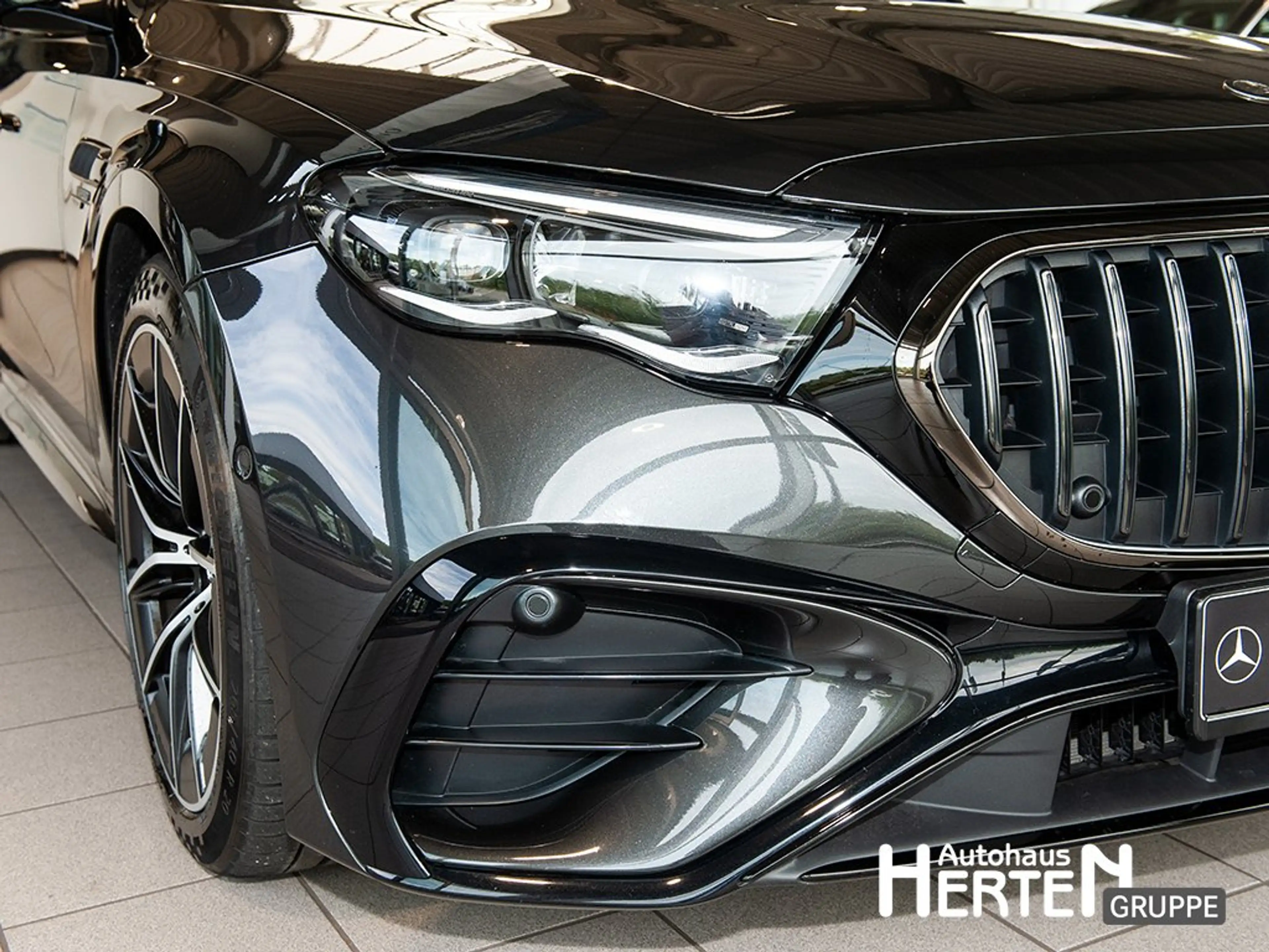 Mercedes-Benz E 53 AMG E 53 T HYBRID 4M+NIGHT I+II+PREMIUM+20"+360°+SHZ — photo 12