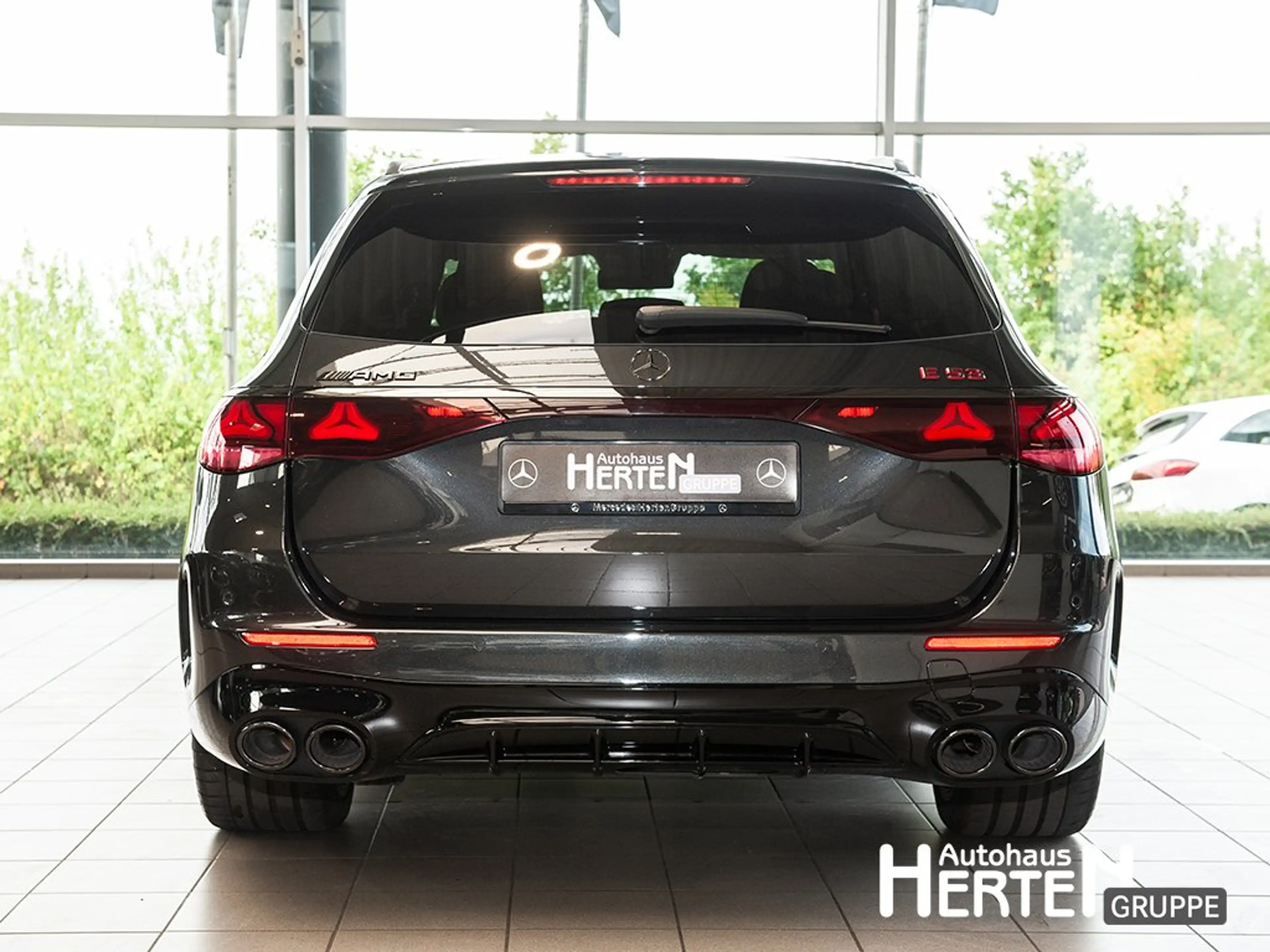 Mercedes-Benz E 53 AMG E 53 T HYBRID 4M+NIGHT I+II+PREMIUM+20"+360°+SHZ — photo 4