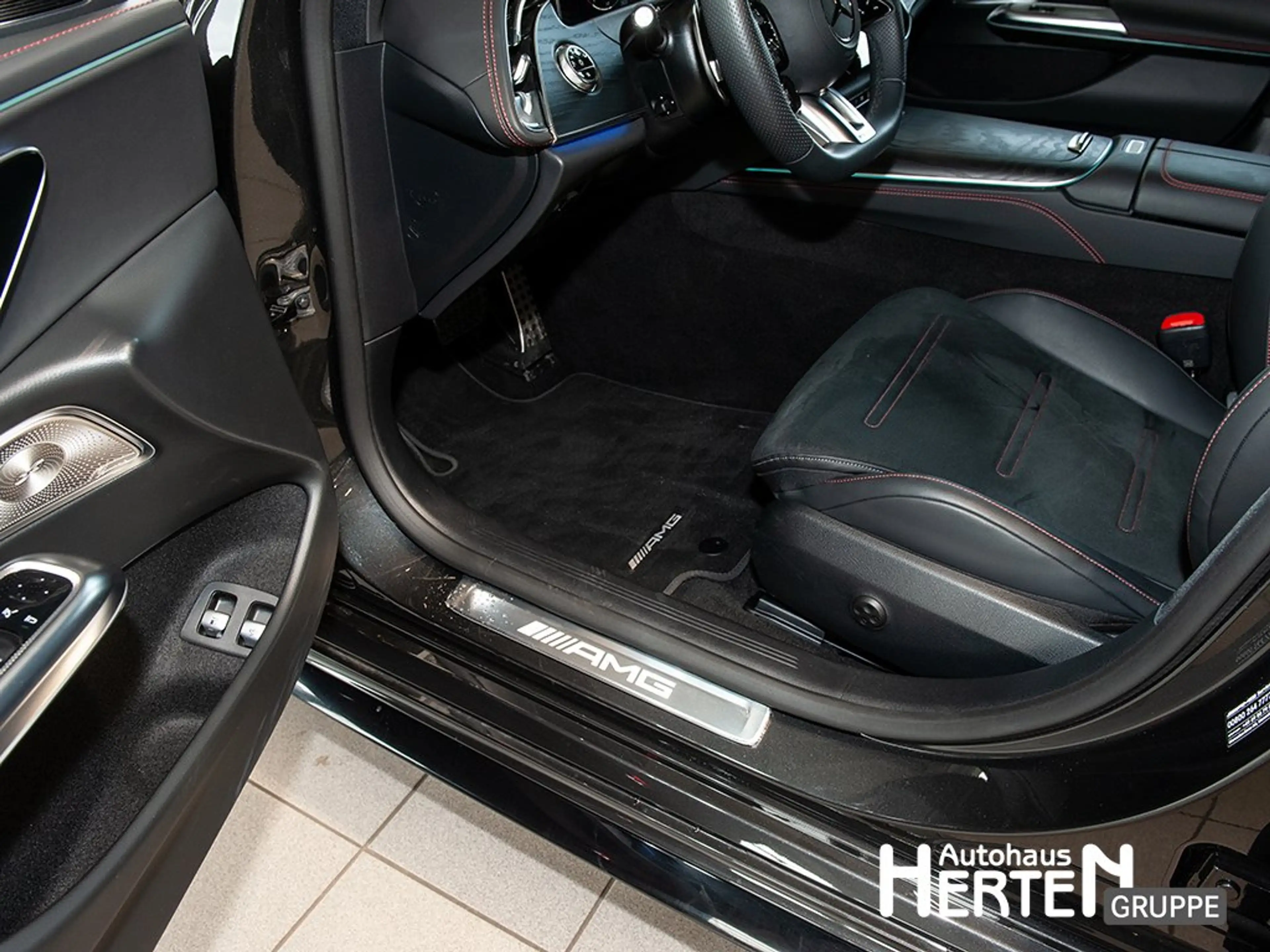Mercedes-Benz E 53 AMG E 53 T HYBRID 4M+NIGHT I+II+PREMIUM+20"+360°+SHZ — photo 11