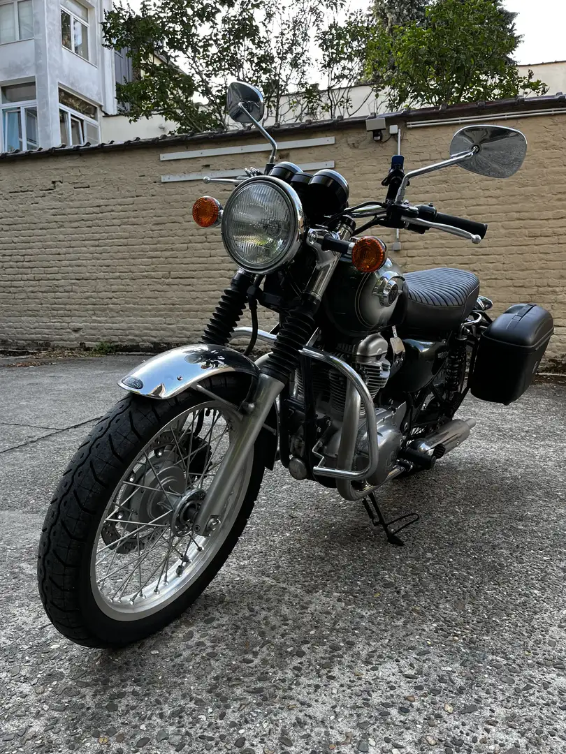 Kawasaki W 800 Kawasaki W800 – 2011 – Vert foncé métallisé Verde - 2