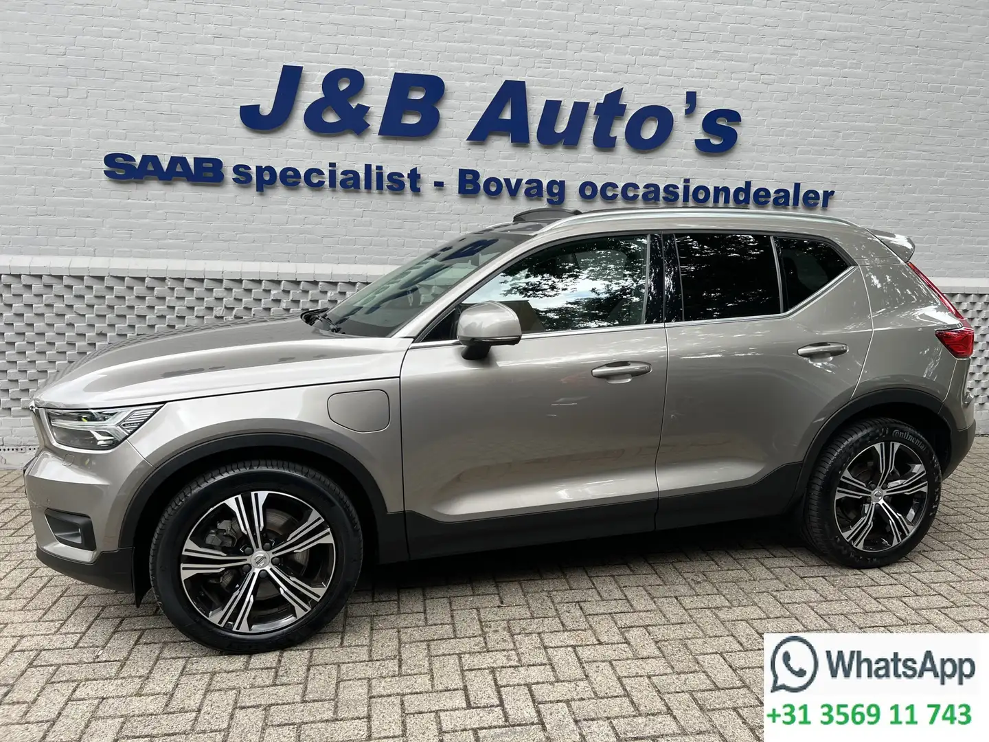 Volvo XC40 1.5 T4 Recharge Schuif/kantel dak 360 graden camer Grijs - 1