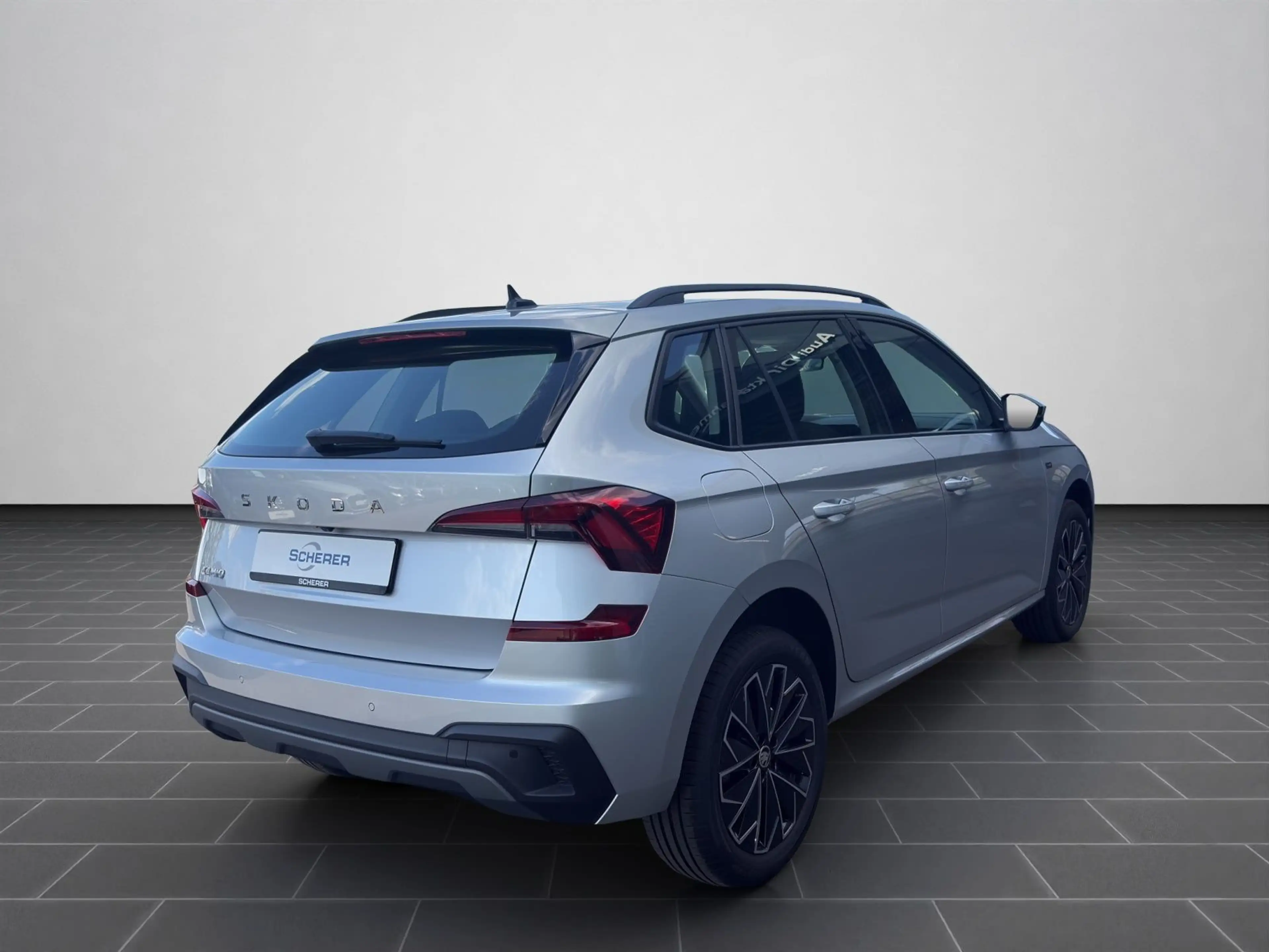Skoda Kamiq Selection 1.0 TSI EINPARKHILFE RÜCKFAHRKAM — photo 2
