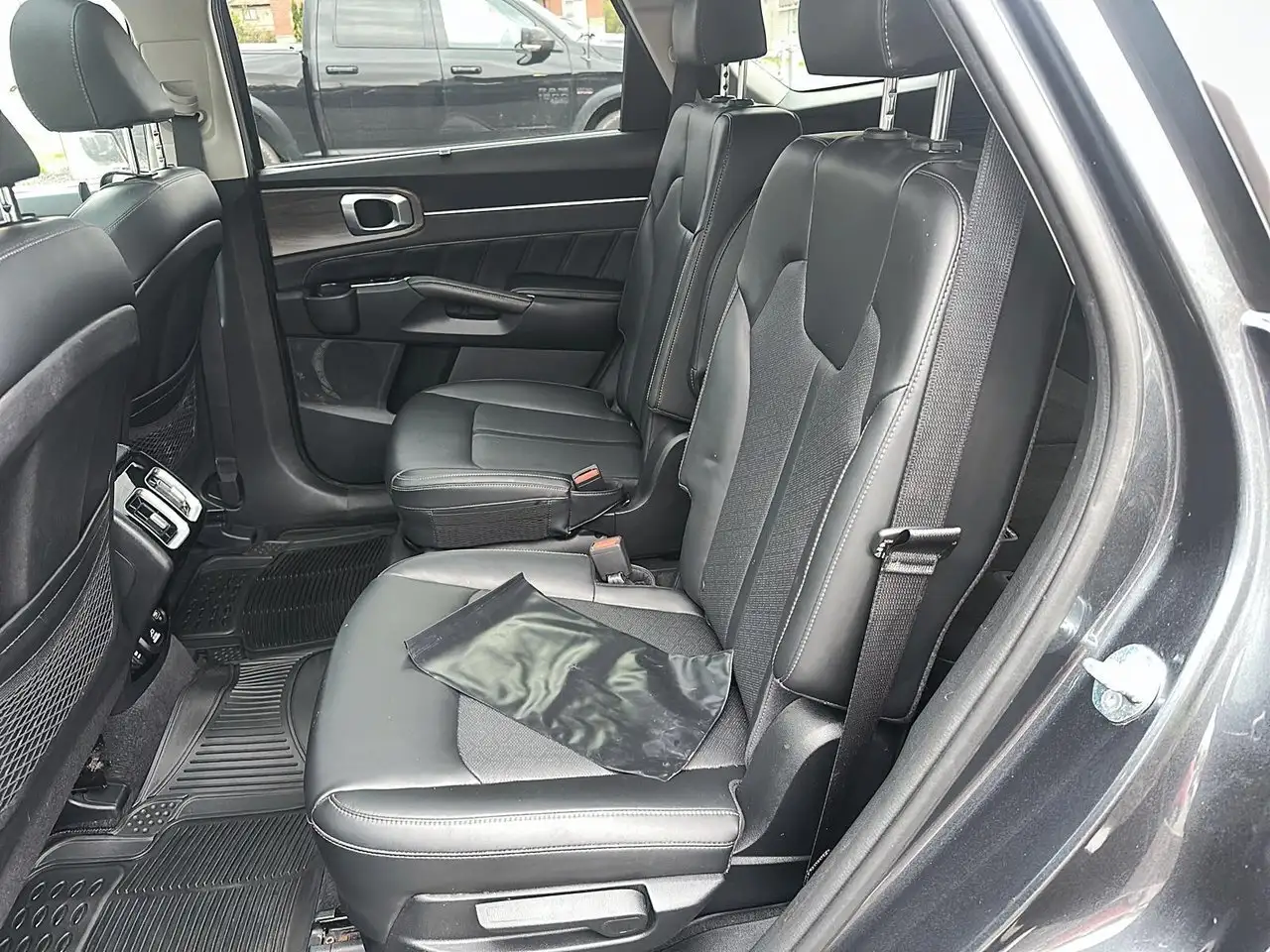 Kia Sorento снимка Kia Sorento
