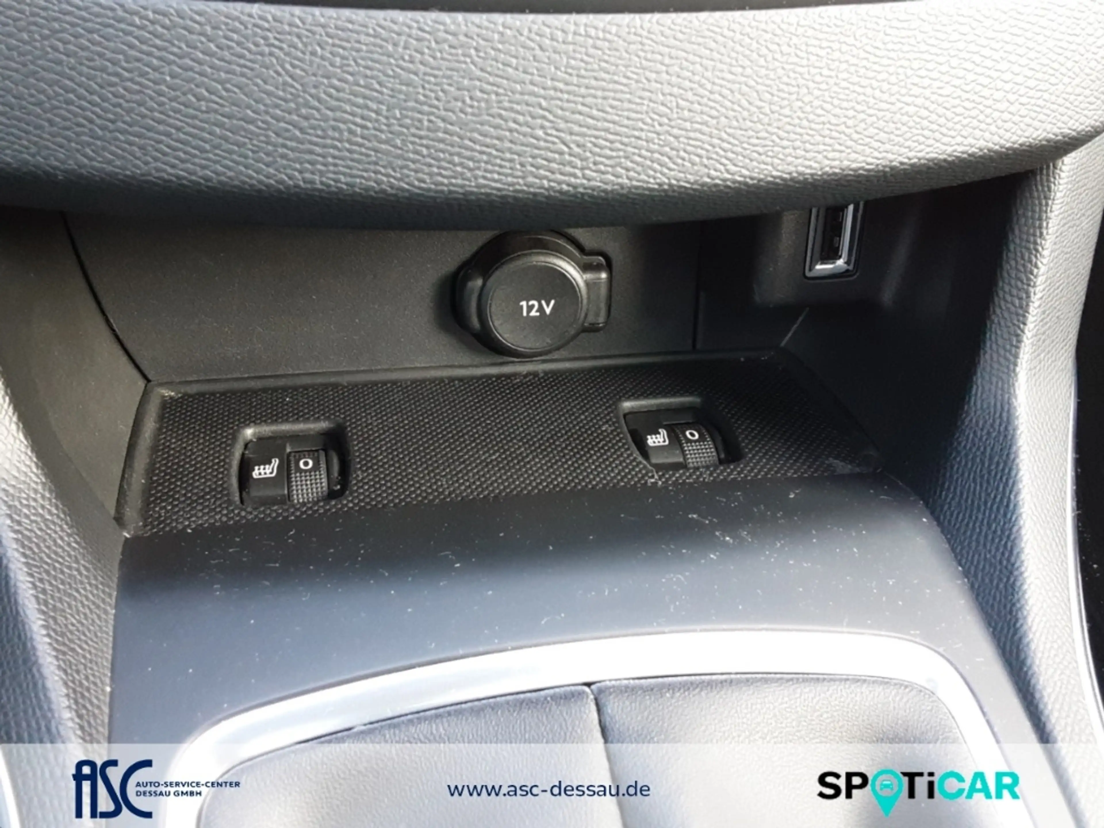 Peugeot 308 1.2 e-THP GT Line , Navi , Kamera , Sitzeizung — photo 15