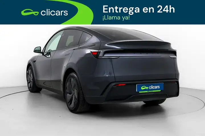 Tesla Model Y 2025, foto 9