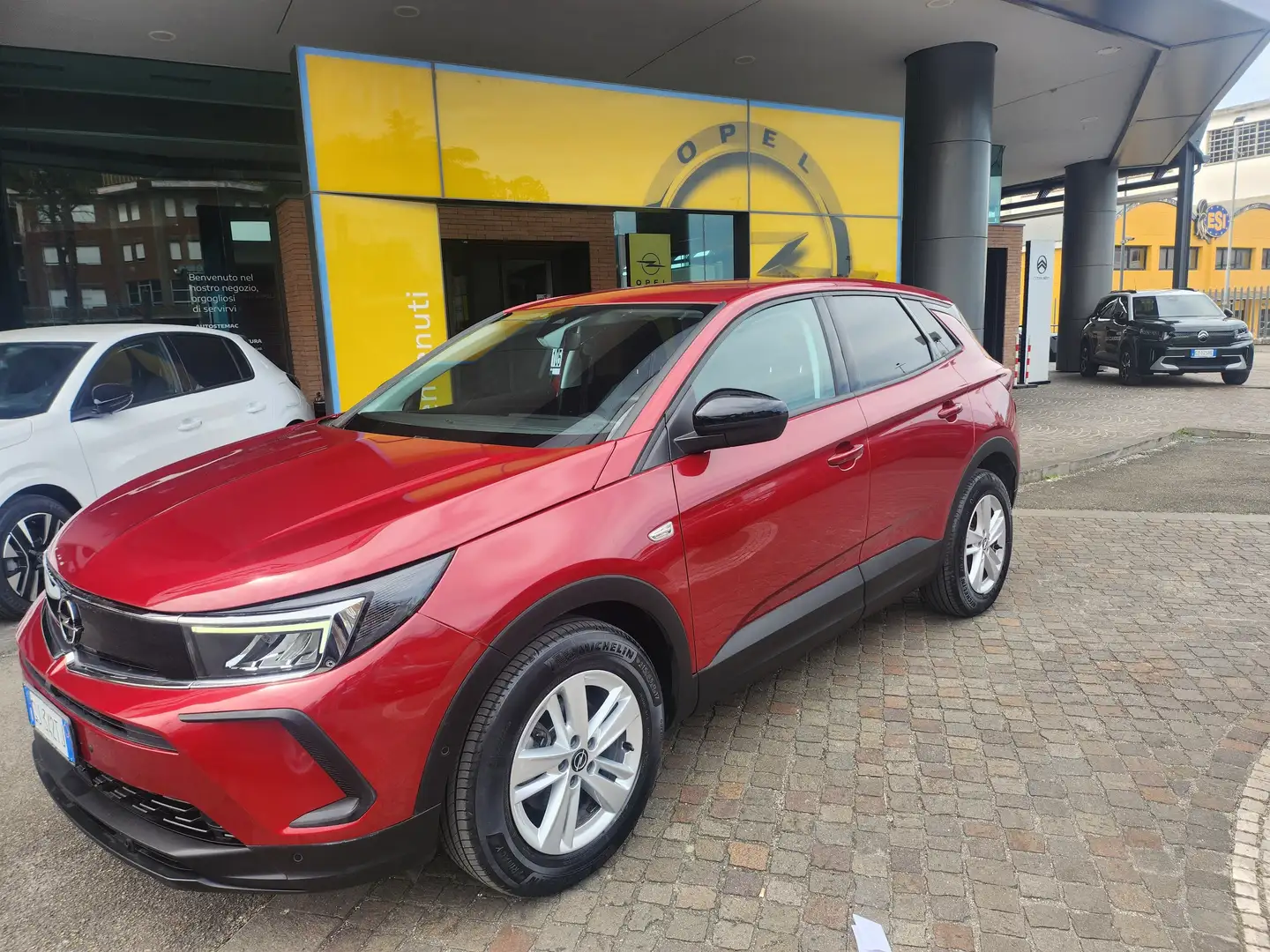 Opel Grandland X Grandland 1.2 Business ADVANCE 130CV Rosso - 1