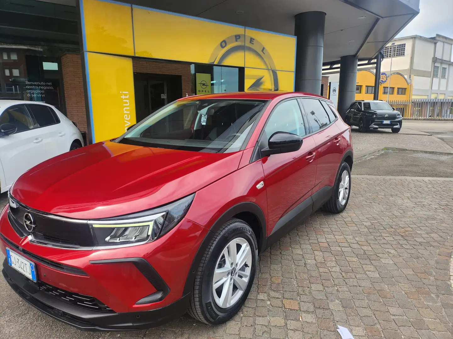 Opel Grandland X Grandland 1.2 Business ADVANCE 130CV Rosso - 2