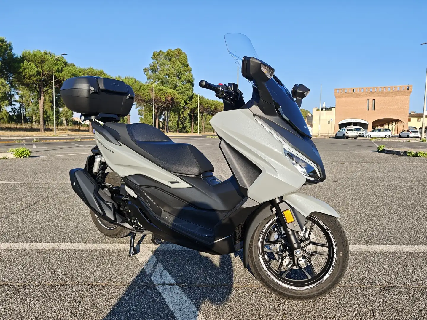Honda Forza 350 Grigio - 2