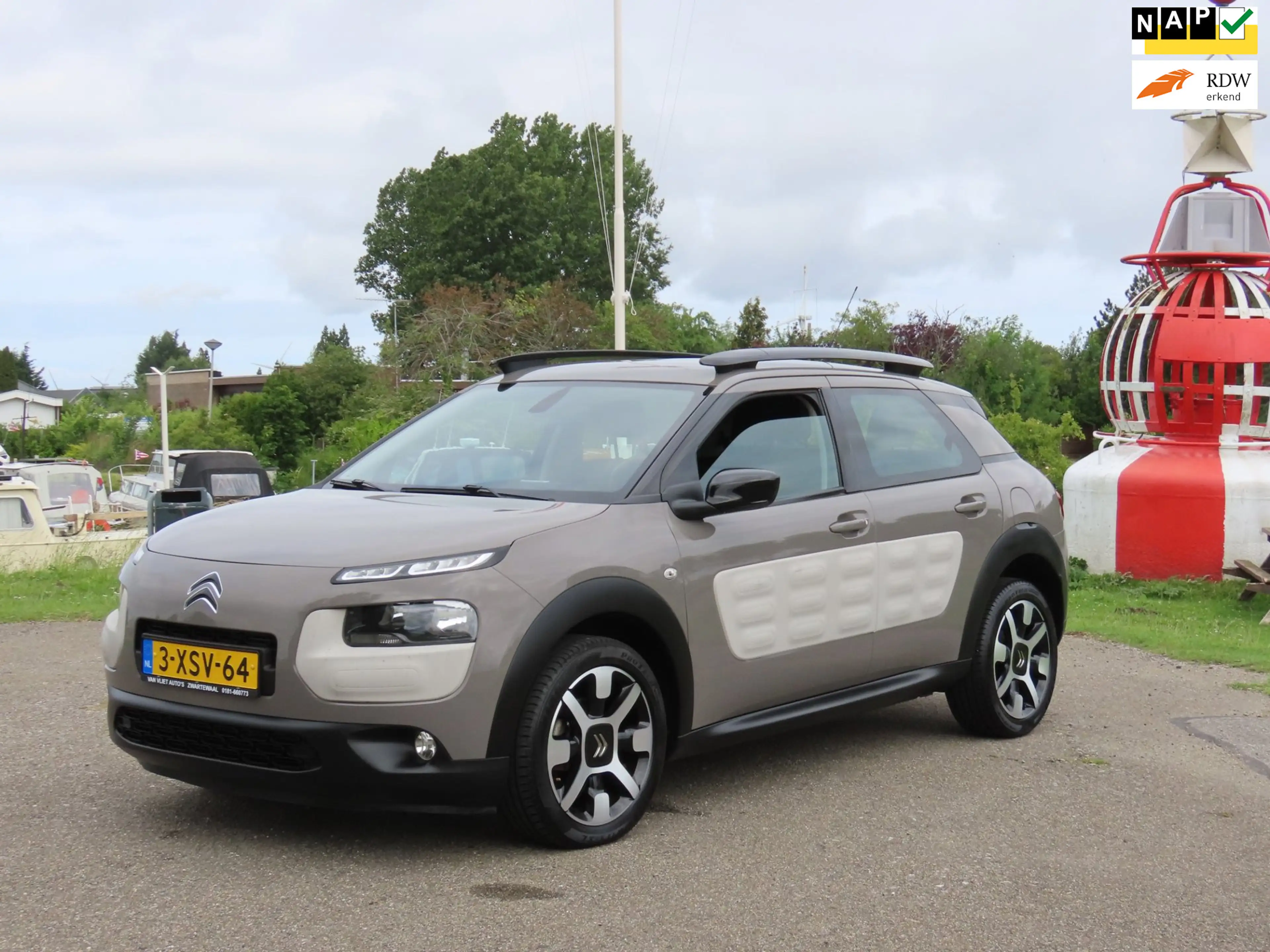 Citroen C4 Cactus 1.2 e-VTi Feel *2e EIG *CAMERA *NAVI *DIST VV !!