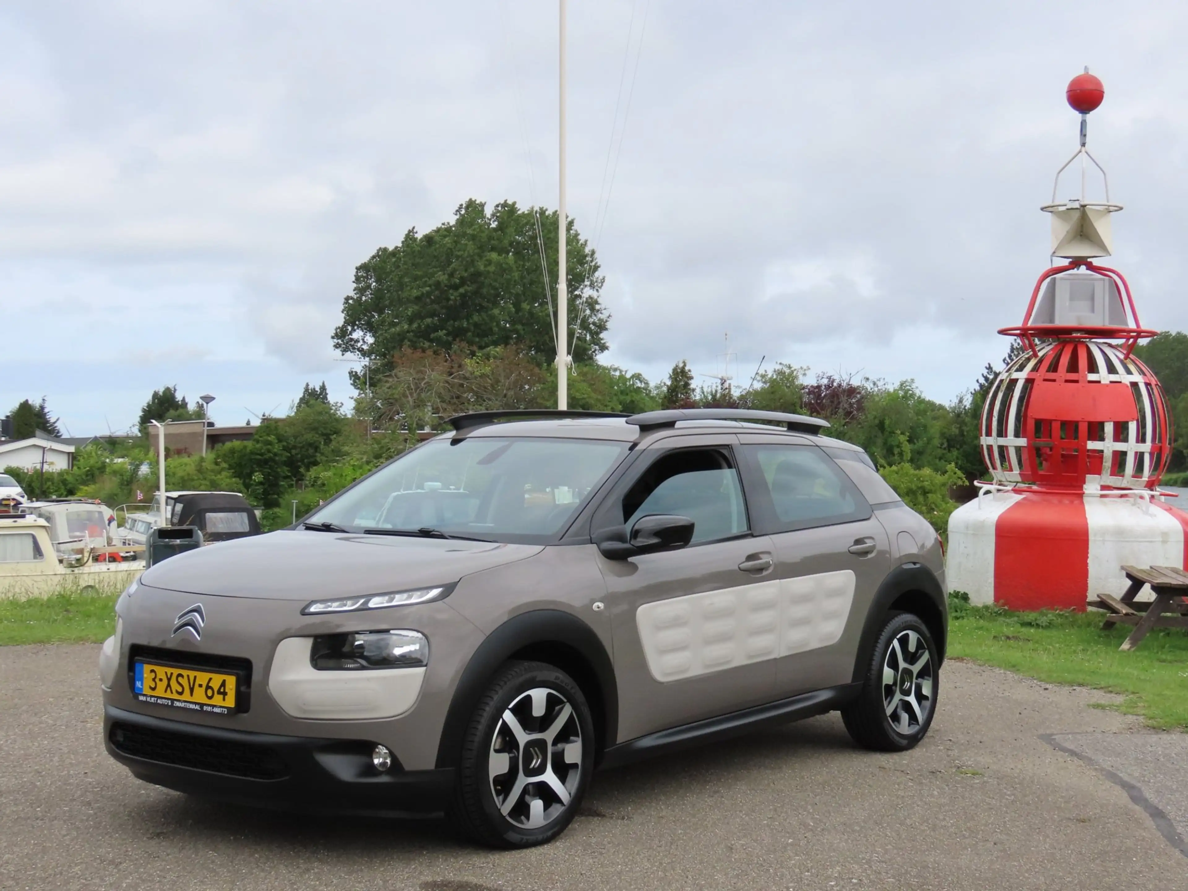 Citroen C4 Cactus 1.2 e-VTi Feel *2e EIG *CAMERA *NAVI *DIST VV !! — photo 20