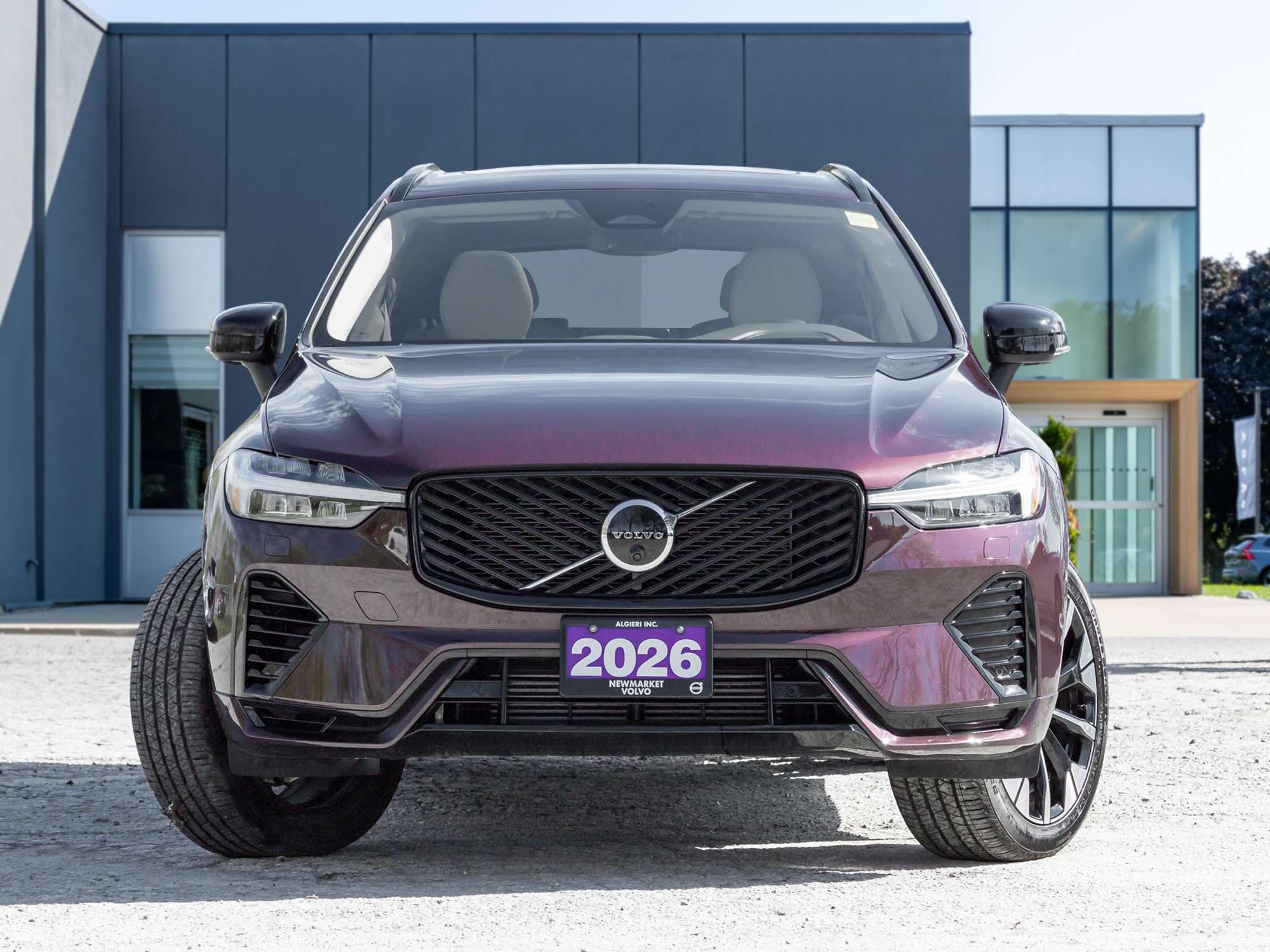 2026 Volvo XC60 T8 AWD Ultra Dark Theme |EXEC DEMO |LIKE NEW alt 2