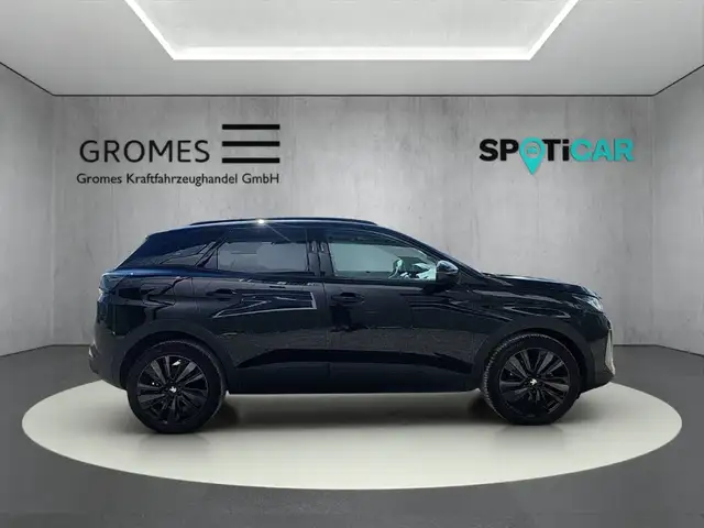 Peugeot 3008 view 2