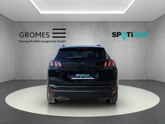 Peugeot 3008 view 4