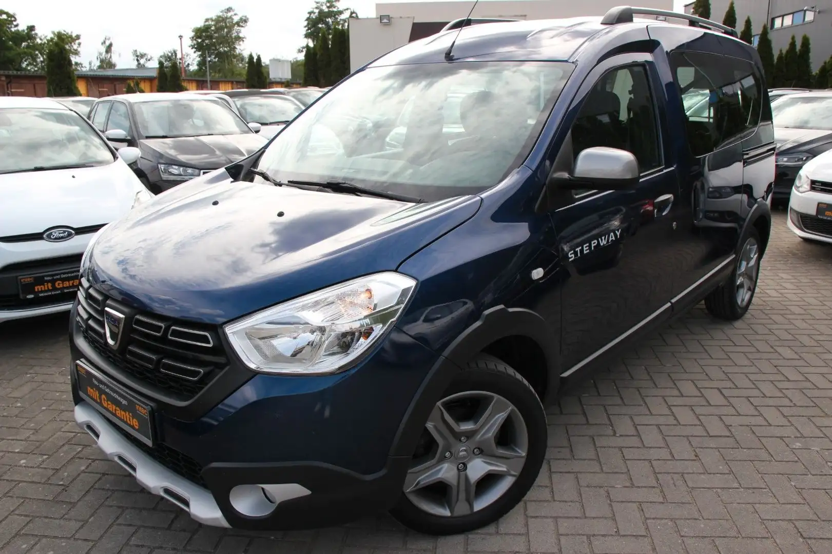 Dacia Dokker Stepway Klima/Navi/Sitzhz/PDC/AHK Blau - 2