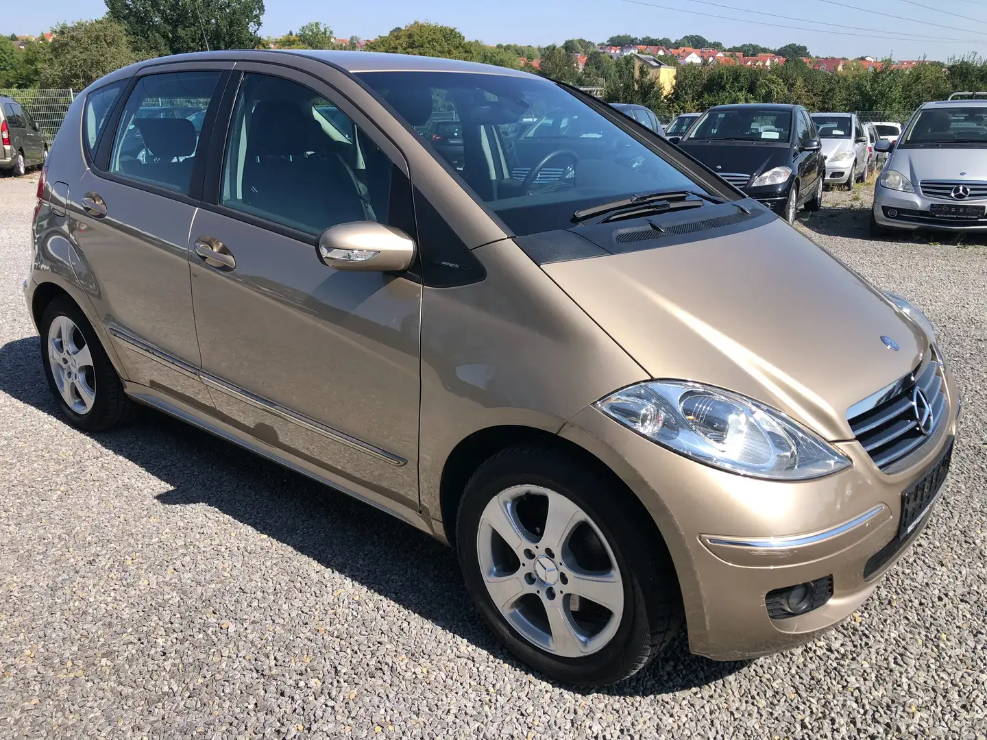 Mercedes-Benz A 150 Autotronic Avantgarde*Licht-/Sicht-Paket*2.Hand* Bej - 2