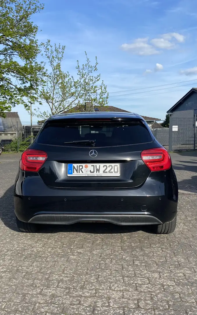 Mercedes-Benz A 180 (BlueEFFICIENCY) Style - 2