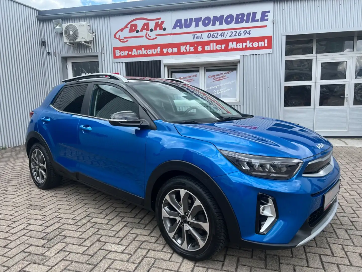 Kia Stonic Spirit 1.Hand+38TKM+R.Kamera+Navi Blau - 1