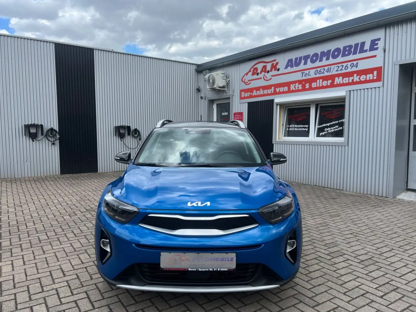 Kia Stonic Spirit 1.Hand+38TKM+R.Kamera+Navi Blau - 2