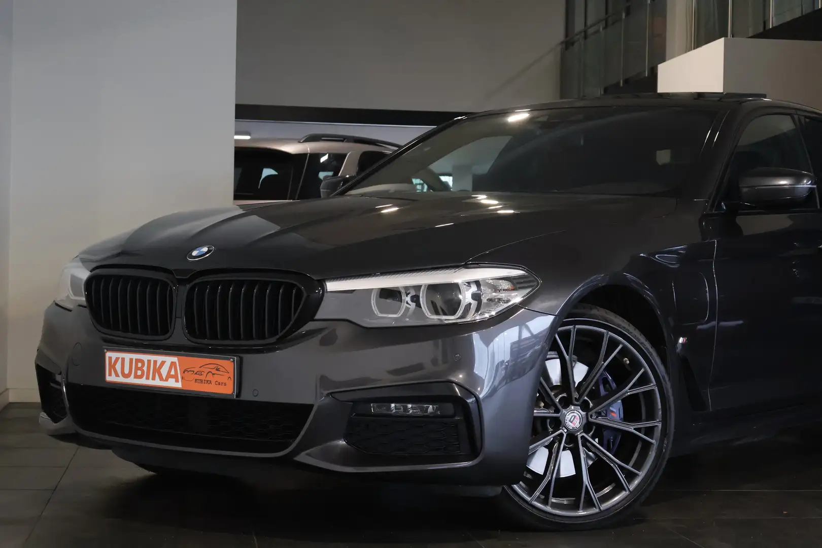 BMW 530 530e Aut M PAKKET Camera Trekhk Garantie * Grau - 2