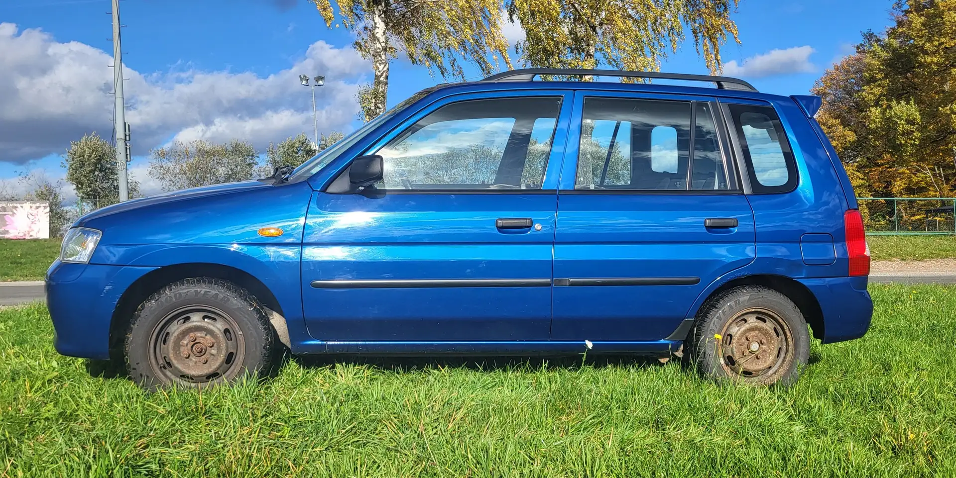 Mazda Demio Demio 1.5 Sportive Blau - 2