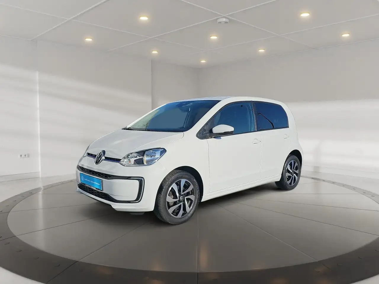 Volkswagen up! e- Active 2022 (Facelift) PDC KAM LM 2021 — миниатюра 1