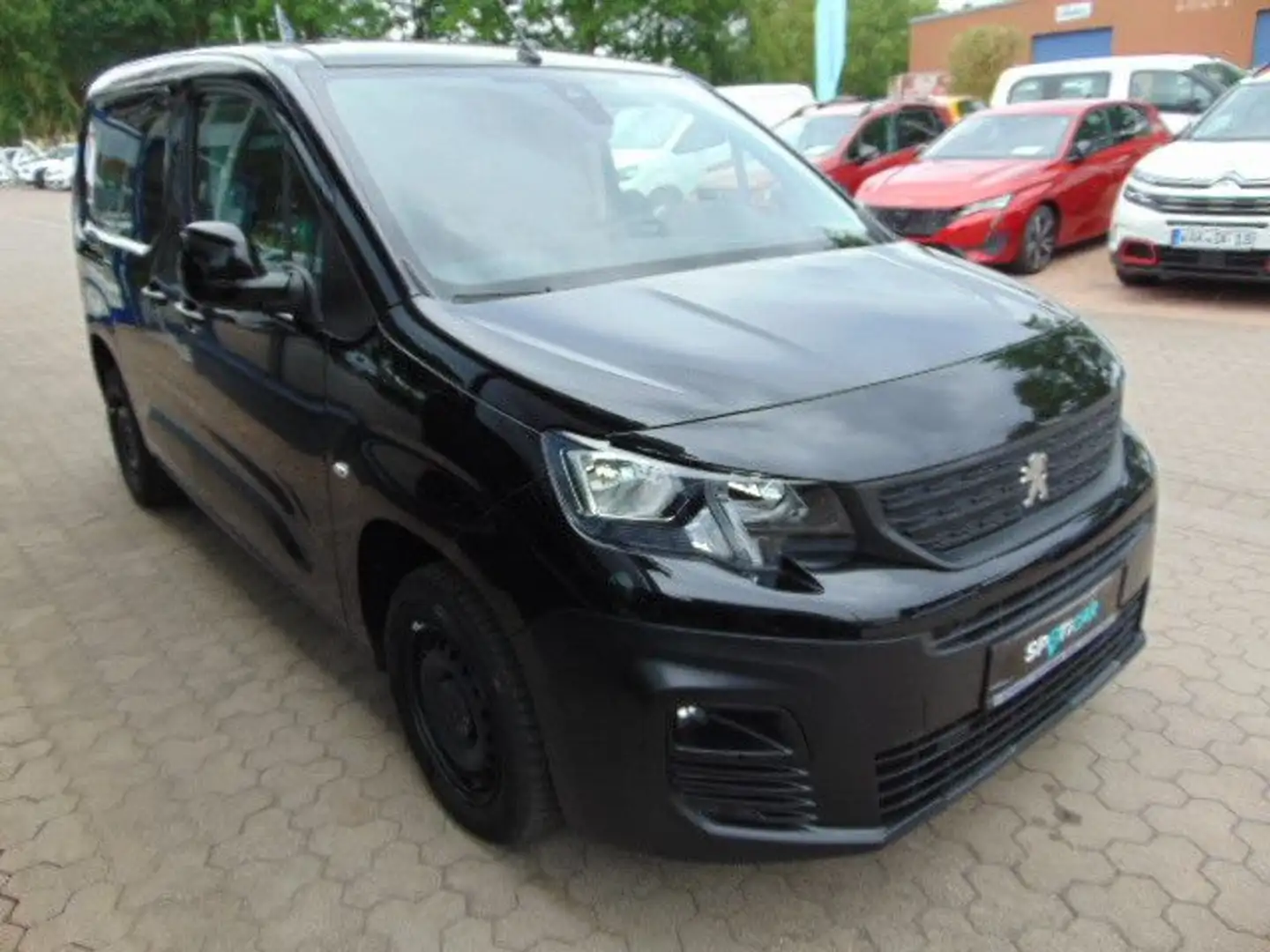 Peugeot Partner Premium L1 Zwart - 2