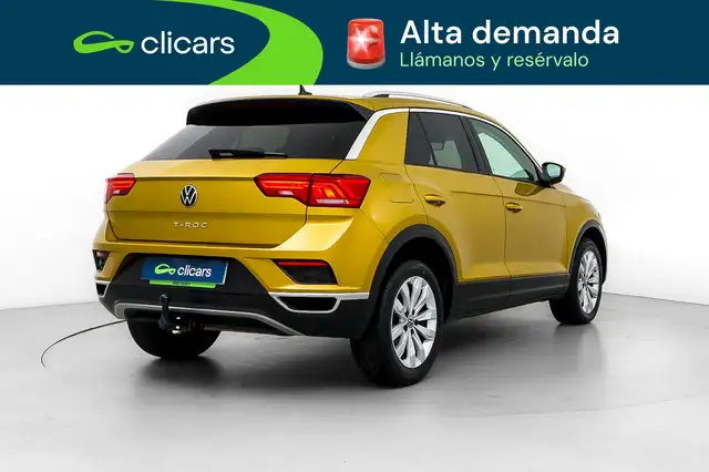 Volkswagen T-Roc view 5