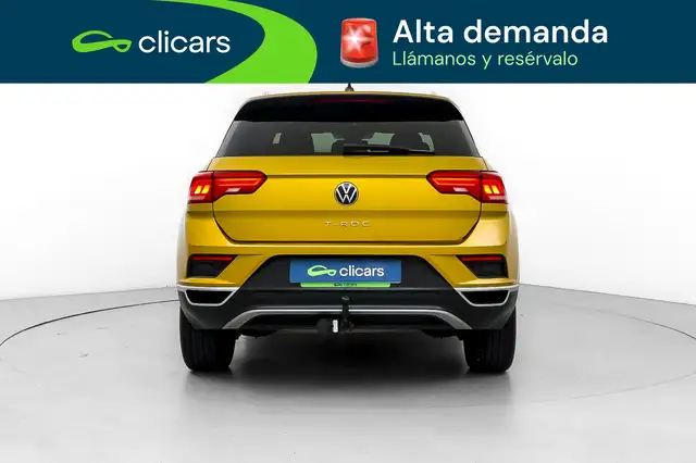 Volkswagen T-Roc view 4