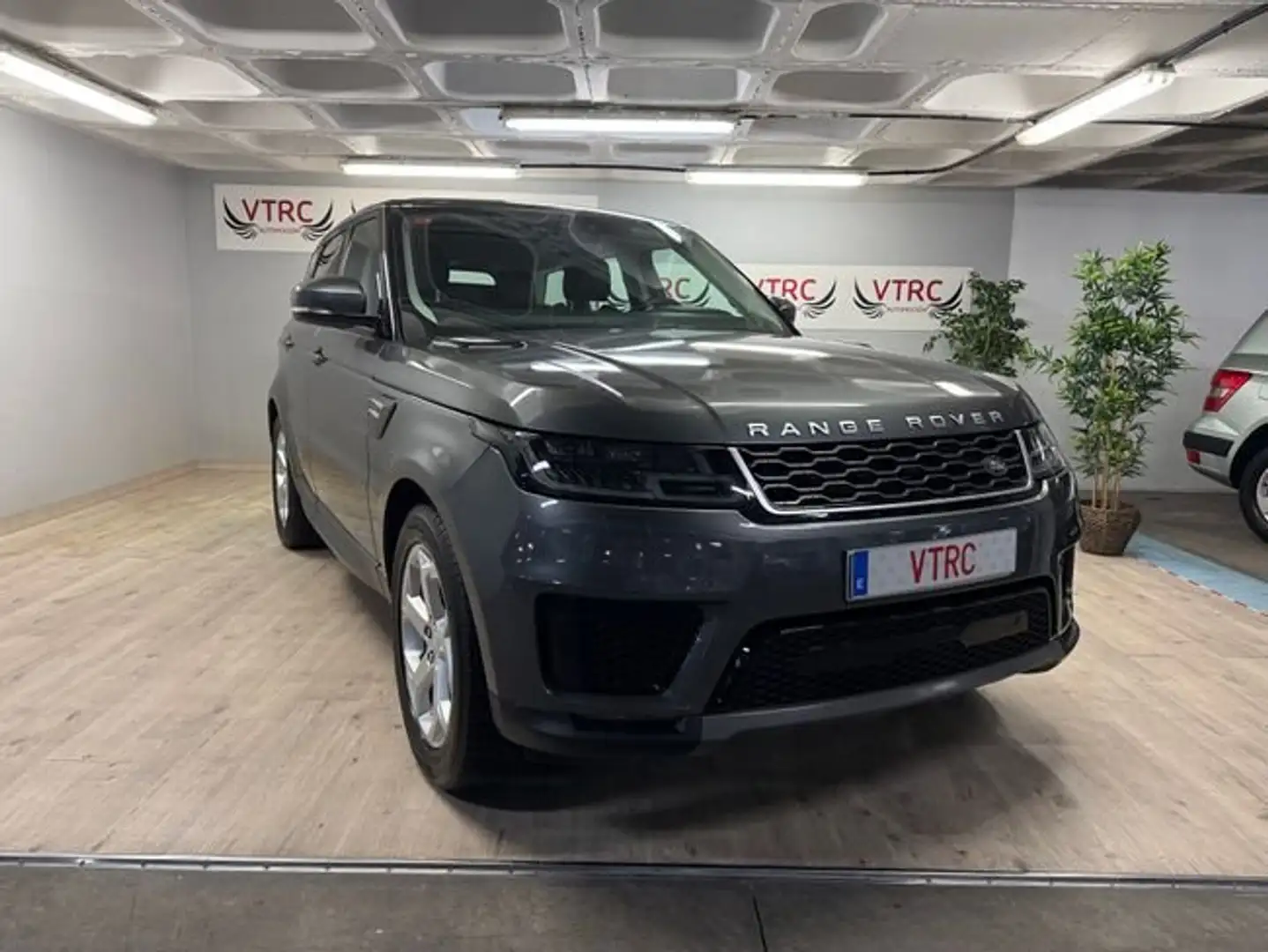 Land Rover Range Rover Sport SDV6 Grau - 1