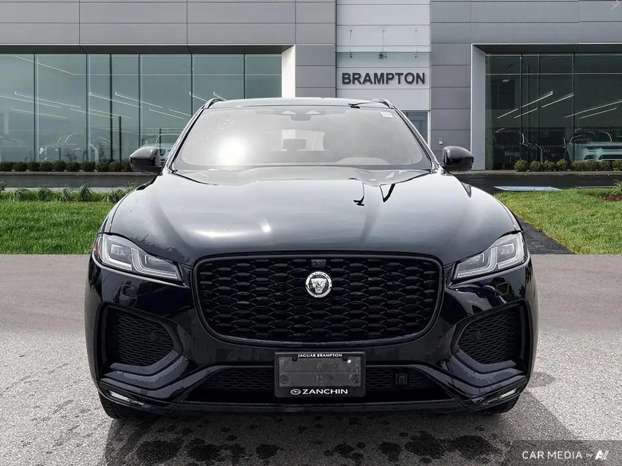 Jaguar F-Pace снимка Jaguar F-Pace