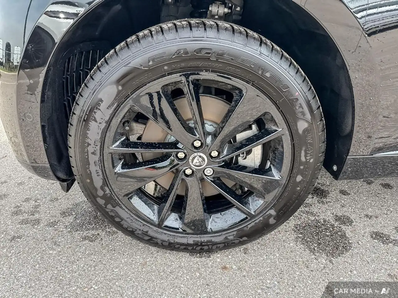 Jaguar F-Pace снимка Jaguar F-Pace