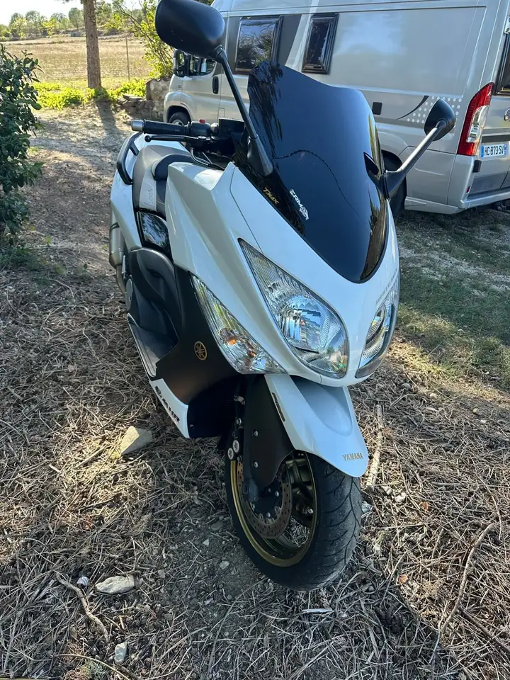 Yamaha Tmax 500