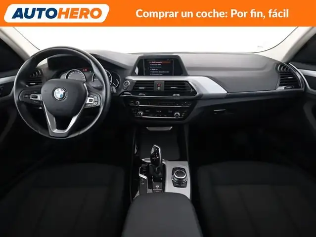 BMW X3 view 13