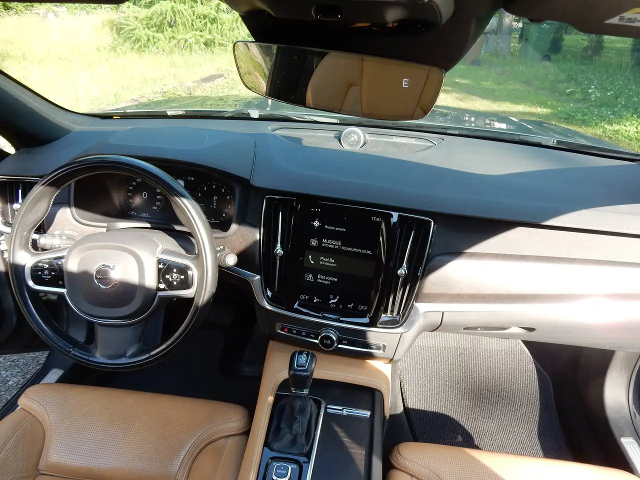 Volvo V90 Cross Country photo Volvo V90 Cross Country