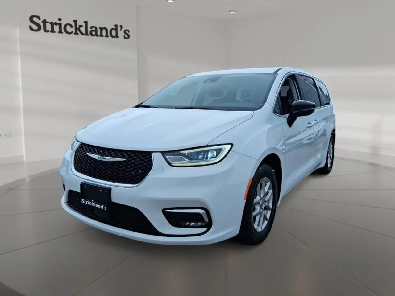 Chrysler Pacifica снимка Chrysler Pacifica