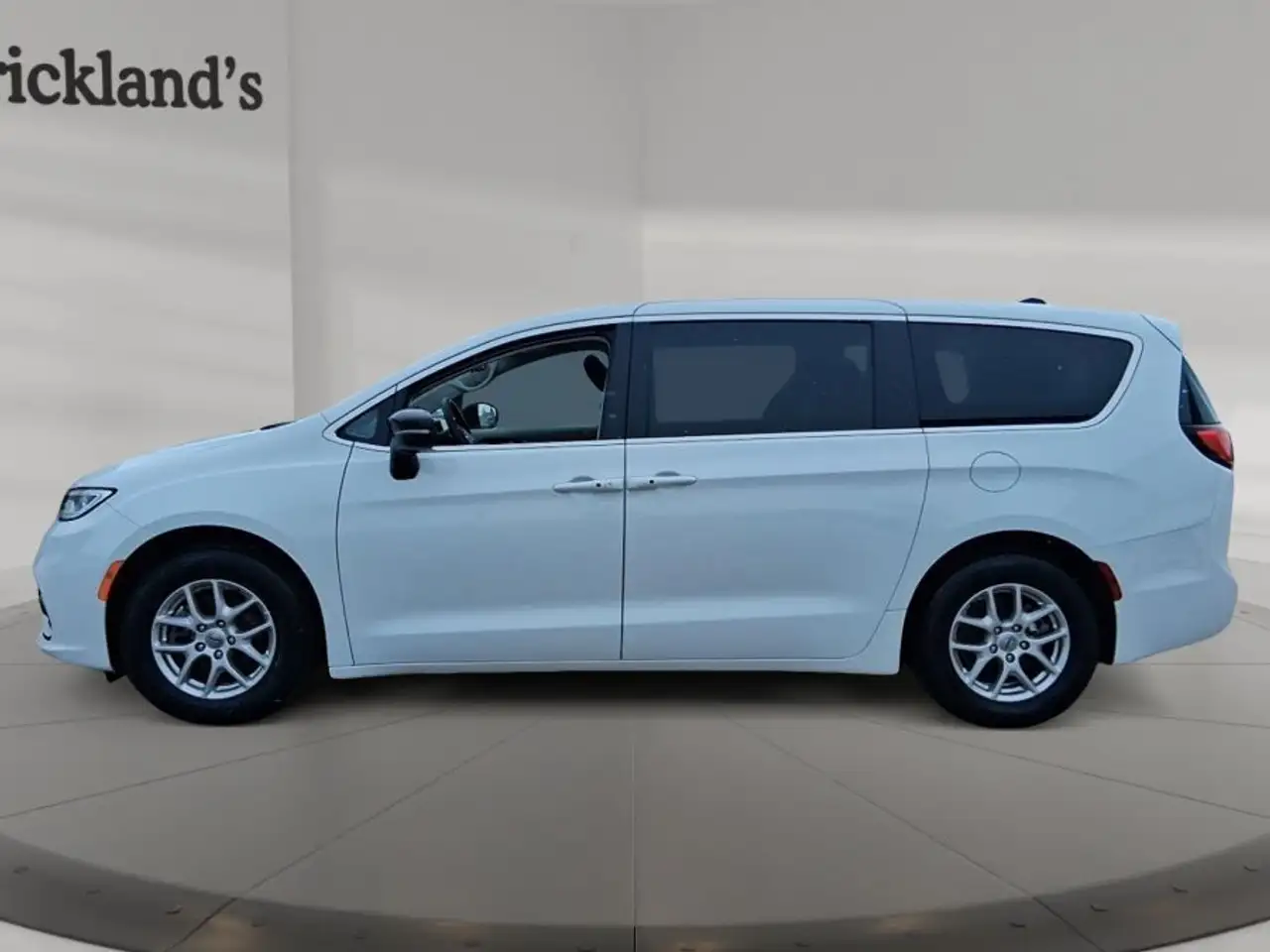 Chrysler Pacifica снимка Chrysler Pacifica