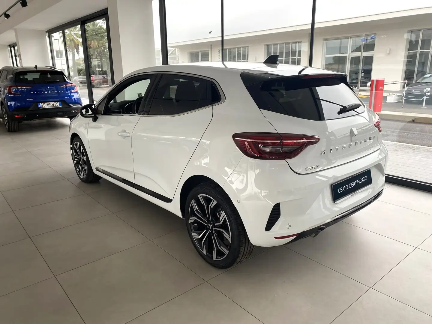 Mitsubishi Colt 1.0L turbo 90 CV Instyle Bianco - 2